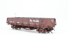Load image into Gallery viewer, HOn3 Blackstone Models D&RGW - Denver & Rio Grande Western Drop Bottom Gondola Flying Grande Herald No. 899