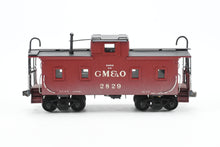 Load image into Gallery viewer, HO Brass Hallmark Models GM&O - Gulf Mobile & Ohio Wood Sheathed Caboose CP No. 2829 w/ Light Weathering