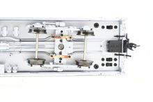 Load image into Gallery viewer, O Atlas “O" CB&Q/D&RGW/WP California Zephyr Dome Lounge Observation Car WP - Western Pacific “Silver Crescent”