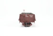 Load image into Gallery viewer, HOn3 Blackstone Models D&RGW - Denver & Rio Grande Western Drop Bottom Gondola Flying Grande Herald No. 899