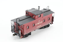 Load image into Gallery viewer, HO Brass Hallmark Models GM&O - Gulf Mobile & Ohio Wood Sheathed Caboose CP No. 2829 w/ Light Weathering