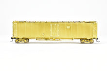 Load image into Gallery viewer, HO Brass OMI - Overland Models, Inc. ATSF - Santa Fe SFRD RR-42 Class 50' Ice Bunker Steel Refrigerator Car