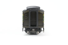 Load image into Gallery viewer, HO Brass W&R Enterprises NP - Northern Pacific Baggage Car Nos. 1500 - 1515 Factory Painted 1946 NCL Scheme No. 1504