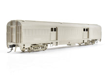 Load image into Gallery viewer, HO Brass W&R Enterprises ATSF - Santa Fe Baggage Car No's 3540 - 3554