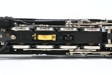 Load image into Gallery viewer, HO Brass CON PFM - Tenshodo GN - Great Northern 4-8-2 Class P-2 Factory Painted Crown #2527 REBOXX