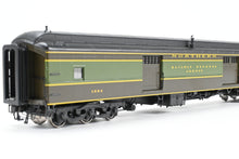 Load image into Gallery viewer, HO Brass W&R Enterprises NP - Northern Pacific Baggage Car Nos. 1500 - 1515 Factory Painted 1946 NCL Scheme No. 1504