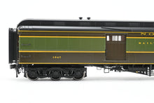 Load image into Gallery viewer, HO Brass W&R Enterprises NP - Northern Pacific Truss Rod Baggage Cr Nos. 1517 - 1576 Factory Painted 1946 NCL No. 1547