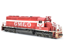 Load image into Gallery viewer, HO Brass OMI - Overland Models Inc. GM&O - Gulf Mobile & Ohio EMD SD40 C/P No. 912 Light Weathering