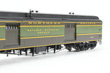 Load image into Gallery viewer, HO Brass W&R Enterprises NP - Northern Pacific Truss Rod Baggage Cr Nos. 1517 - 1576 Factory Painted 1946 NCL No. 1547