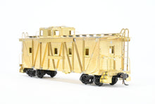 Load image into Gallery viewer, HO Brass Westside Model Co. WP - Western Pacific Outside Brace Cupola Caboose
