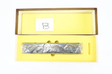 Load image into Gallery viewer, HO Brass W&R Enterprises NP - Northern Pacific Truss Rod Baggage Cr Nos. 1517 - 1576 Factory Painted 1946 NCL No. 1547