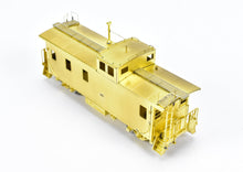 Load image into Gallery viewer, HO Brass OMI - Overland Models, Inc. GN - Great Northern Steel Caboose Nos. X295-309 1949 Era