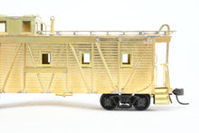 Load image into Gallery viewer, HO Brass Westside Model Co. WP - Western Pacific Outside Brace Cupola Caboose