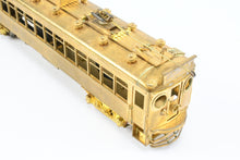 Load image into Gallery viewer, HO Brass Suydam PE - Pacific Electric Portland Coach
