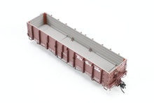 Load image into Gallery viewer, HOn3 Blackstone Models D&RGW - Denver & Rio Grande Western High Side Gondola Flying Grande Herald No. 1039