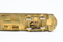 Load image into Gallery viewer, HO Brass Suydam PE - Pacific Electric Portland Coach