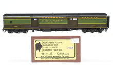 Load image into Gallery viewer, HO Brass W&R Enterprises NP - Northern Pacific Baggage Auto Car Nos. 1587 - 1591 Factory Painted 1946 NCL No. 1589