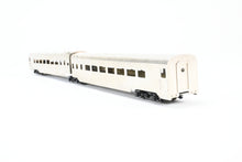 Load image into Gallery viewer, HO Brass Soho SP - Southern Pacific No. 2457 Articulated Coach Smooth Side