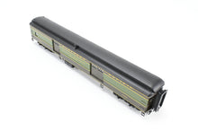 Load image into Gallery viewer, HO Brass W&R Enterprises NP - Northern Pacific Baggage Auto Car Nos. 1587 - 1591 Factory Painted 1946 NCL No. 1589