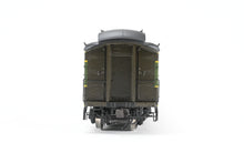 Load image into Gallery viewer, HO Brass W&R Enterprises NP - Northern Pacific Baggage Auto Car Nos. 1587 - 1591 Factory Painted 1946 NCL No. 1589