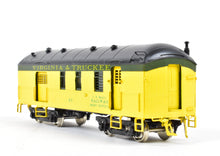 Load image into Gallery viewer, HO Brass PSC - Precision Scale Co. V&T - Virginia & Truckee 40' RPO/Baggage Class 40-BP-15 FP