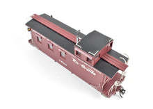 Load image into Gallery viewer, HOn3 Blackstone Models D&RGW - Denver & Rio Grande Western Long Caboose F/P No. 0540