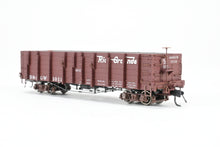 Load image into Gallery viewer, HOn3 Blackstone Models D&RGW - Denver & Rio Grande Western High Side Gondola Flying Grande Herald No. 1012