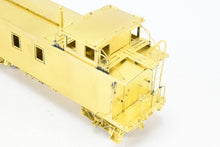 Load image into Gallery viewer, HO Brass OMI - Overland Models, Inc. WP - Western Pacific Wood Caboose 1945 Era