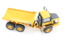 Load image into Gallery viewer, HO Brass CON CMC - Classic Mint Collectibles John Deere 250D Articulated Dump Truck Factory Painted