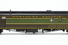 Load image into Gallery viewer, HO Brass W&R Enterprises NP - Northern Pacific Mail & Express Car 1427 - 1430 Factory Painted 1946 NCL No. 1428