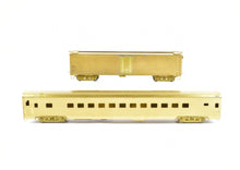Load image into Gallery viewer, HO Brass NPP - Nickel Plate Products GN - Great Northern 2-Car Passenger Set