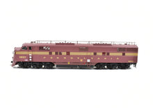 Load image into Gallery viewer, O Scale Sunset Models PRR Pennsylvania EMD E-7A/B set FP with DCC and Sound