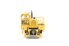 Load image into Gallery viewer, HO Brass CON OMI - Overland Models Inc. Various Roads 4150 Magnum "Trackmobile" Factory Painted Yellow, Lettered
