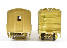 Load image into Gallery viewer, HO Brass NPP - Nickel Plate Products GN - Great Northern 2-Car Passenger Set