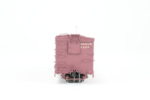 Load image into Gallery viewer, HOn3 Blackstone Models D&RGW - Denver & Rio Grande Western 30' Box Car Flying Grande Herald No. 3425