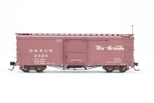 Load image into Gallery viewer, HOn3 Blackstone Models D&RGW - Denver & Rio Grande Western 30' Box Car Flying Grande Herald No. 3028