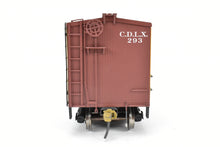 Load image into Gallery viewer, O Red Caboose Various Roads Roma Wine Co. 40 Foot Insulated Boxcar CDLX 293 Built Up Kit FP