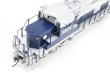 Load image into Gallery viewer, HO Brass OMI - Overland Models, Inc. Various Roads EMD - Electro Motive Divison EMD GP20 Demo No. 5625-5628 Factory Painted RARE!