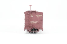 Load image into Gallery viewer, HOn3 Blackstone Models D&RGW - Denver & Rio Grande Western 30' Box Car Flying Grande Herald No. 3028