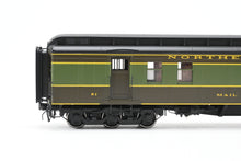 Load image into Gallery viewer, HO Brass W&R Enterprises NP - Northern Pacific Mail Storage Car Version 3 Factory Painted 1946 NCL No. 91