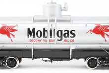 Load image into Gallery viewer, Gauge 1 - 1:24th Scale Brass PSC - Precision Scale Co. Various Roads UTLX Frameless Tank Car Factory Painted SOVX - Mobil Gas No. 78901