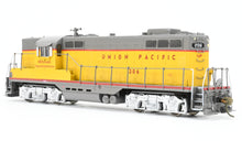 Load image into Gallery viewer, HO Brass Oriental Limited UP - Union Pacific EMD GP9 1750 HP w/ 4 36” Fans Non-Dynamic Brake Version C/P #207