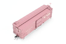 Load image into Gallery viewer, HOn3 Blackstone Models D&RGW - Denver & Rio Grande Western 30' Box Car Flying Grande Herald No. 3044