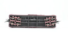 Load image into Gallery viewer, HOn3 Blackstone Models D&RGW - Denver & Rio Grande Western 30' Box Car Flying Grande Herald No. 3044