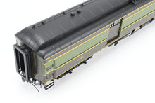 Load image into Gallery viewer, HO Brass W&R Enterprises NP - Northern Pacific Baggage-Smoker Factory Painted 1946 NCL No. 1198