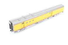 Load image into Gallery viewer, O Brass Wasatch Model Co. UP - Union Pacific RPO/Postal Mail Storage ACF 1953 Built 5814-5815 Pro-Painted No. 5815