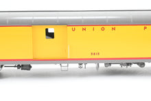 Load image into Gallery viewer, O Brass Wasatch Model Co. UP - Union Pacific RPO/Postal Mail Storage ACF 1953 Built 5814-5815 Pro-Painted No. 5815