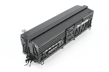 Load image into Gallery viewer, HOn3 Blackstone Models D&RGW - Denver & Rio Grande Western 5500 Series 30' Double Deck Stock Car Flying Grande Herald No. 5609