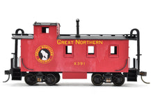 Load image into Gallery viewer, HO Brass Lambert GN - Great Northern #924 Wood Caboose CP X391