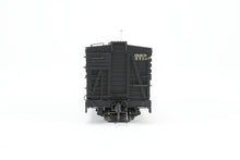 Load image into Gallery viewer, HOn3 Blackstone Models D&RGW - Denver & Rio Grande Western 5500 Series 30' Double Deck Stock Car Flying Grande Herald No. 5710